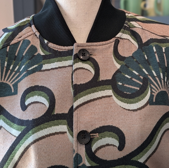 Scotch & Soda Jacquard Shell Print Bomber Jacket and Joggers Set - Picture 4 of 10